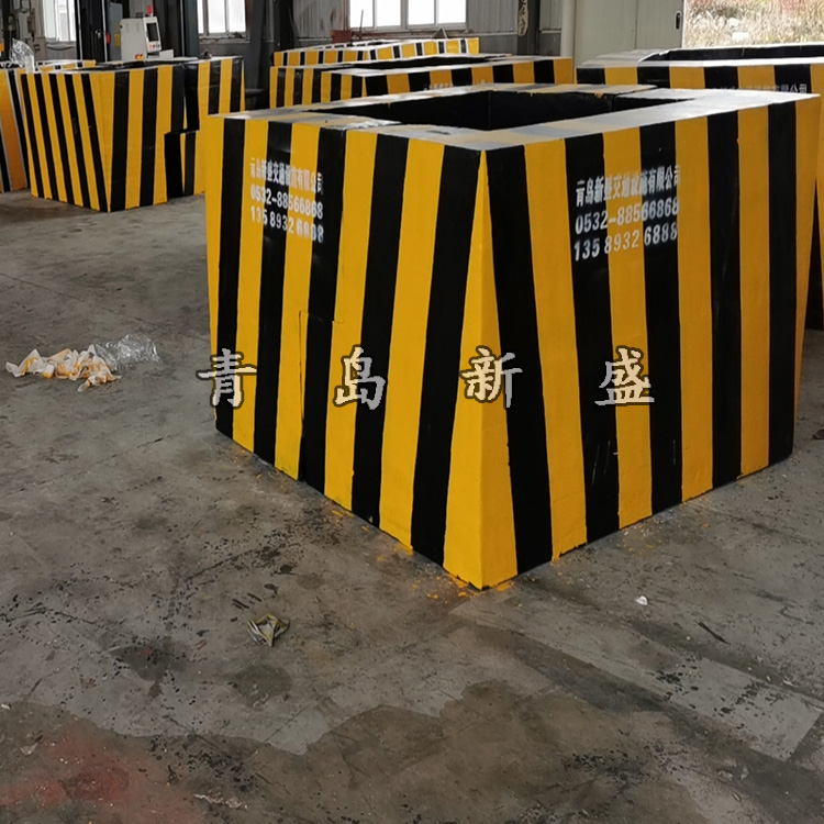 新盛环山公路反光醒目提示防撞设施(图2)